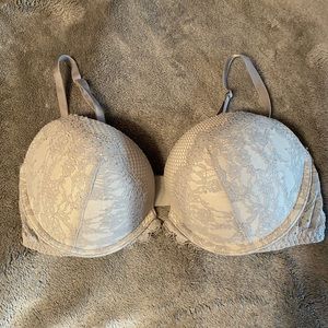 Victoria’s Secret bra